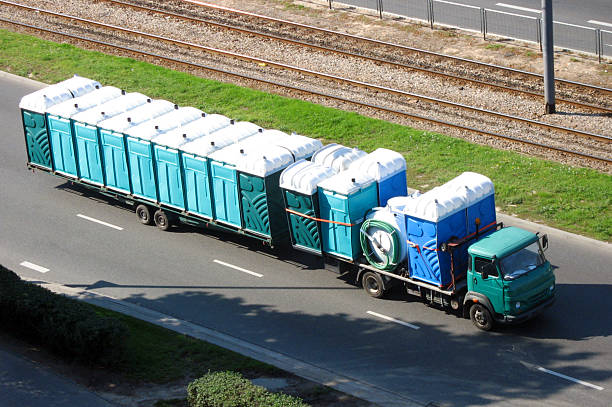 Best Portable toilet rental cost  in Delft Colony, CA